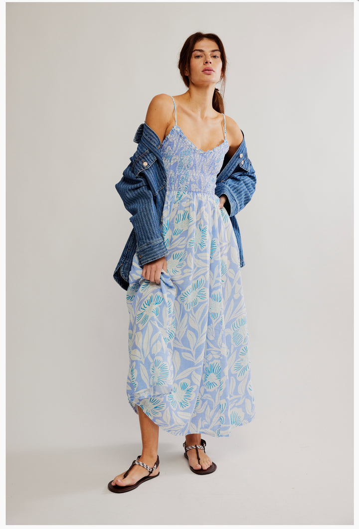 Sweet Nothings Midi in Blue Vista Combo