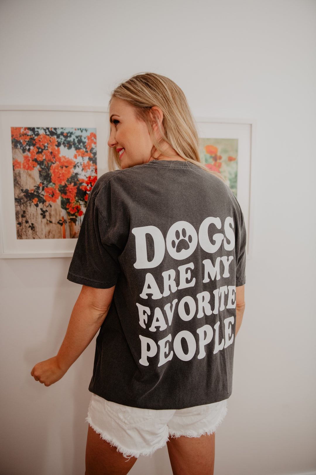 Dogs are my Favorite People Graphic Tee