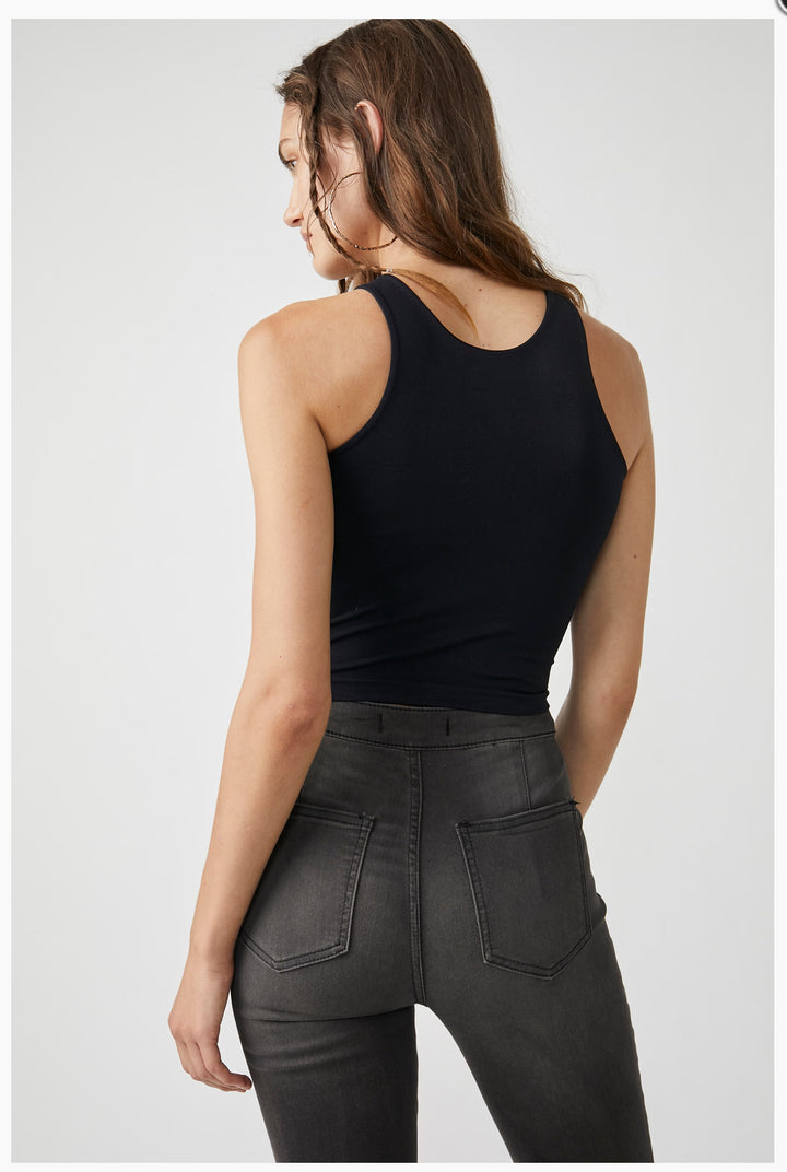 Clean Lines Cami in Black