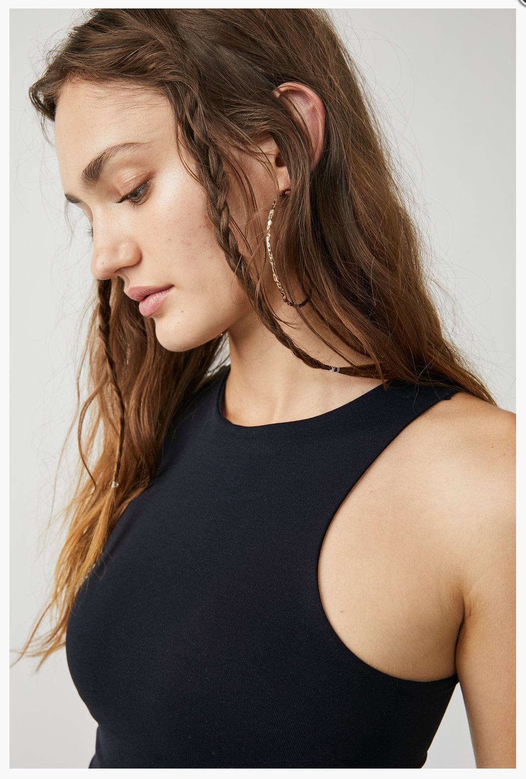 Clean Lines Cami in Black
