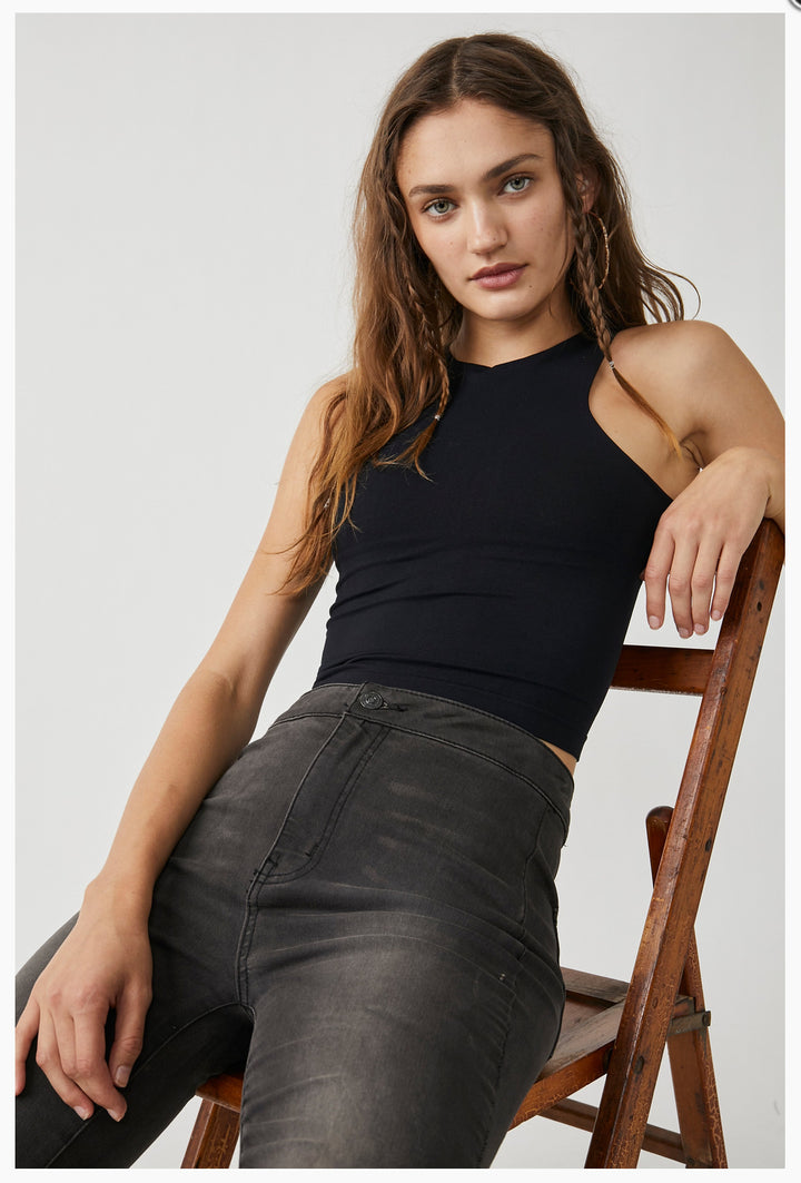 Clean Lines Cami in Black
