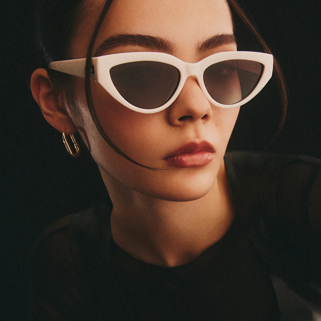 Narrow Down X QUAY Sunglasses