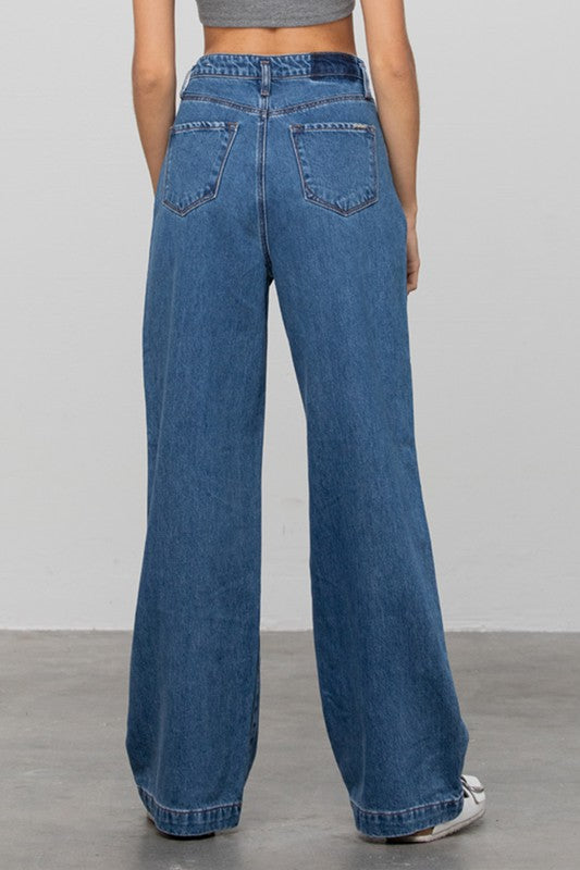 Brooklyn Boyfriend Pleated Jeans