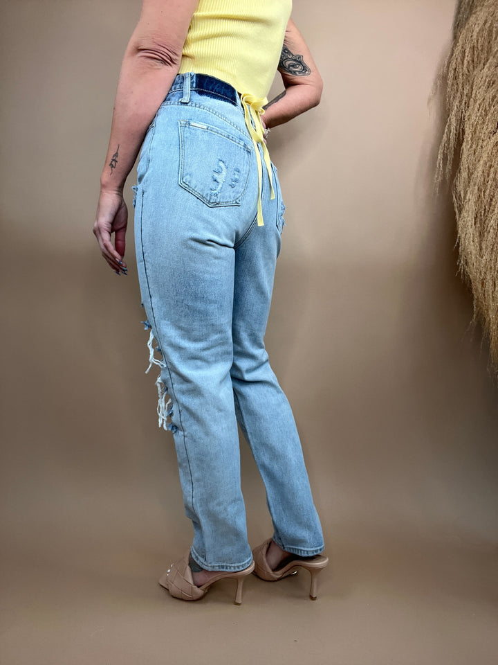 Calder High Rise Distressed Denim Medium Wash