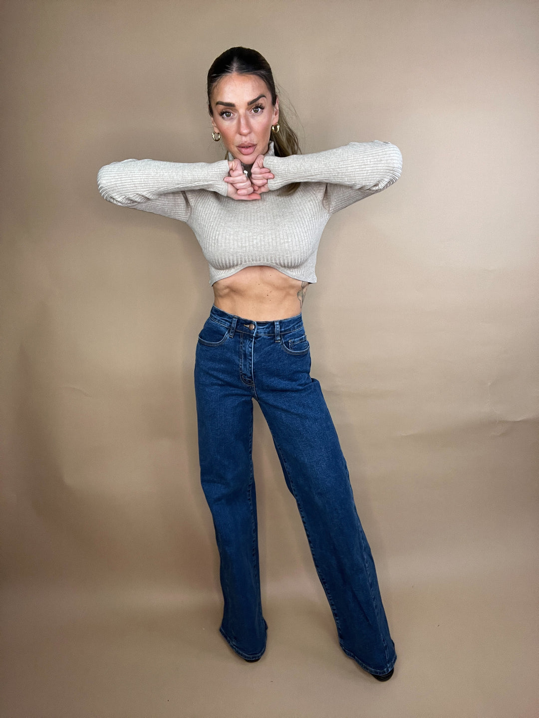 Lot of Me Wide Jeans in Dark Wash